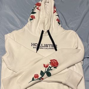 hollister white hoodie size small